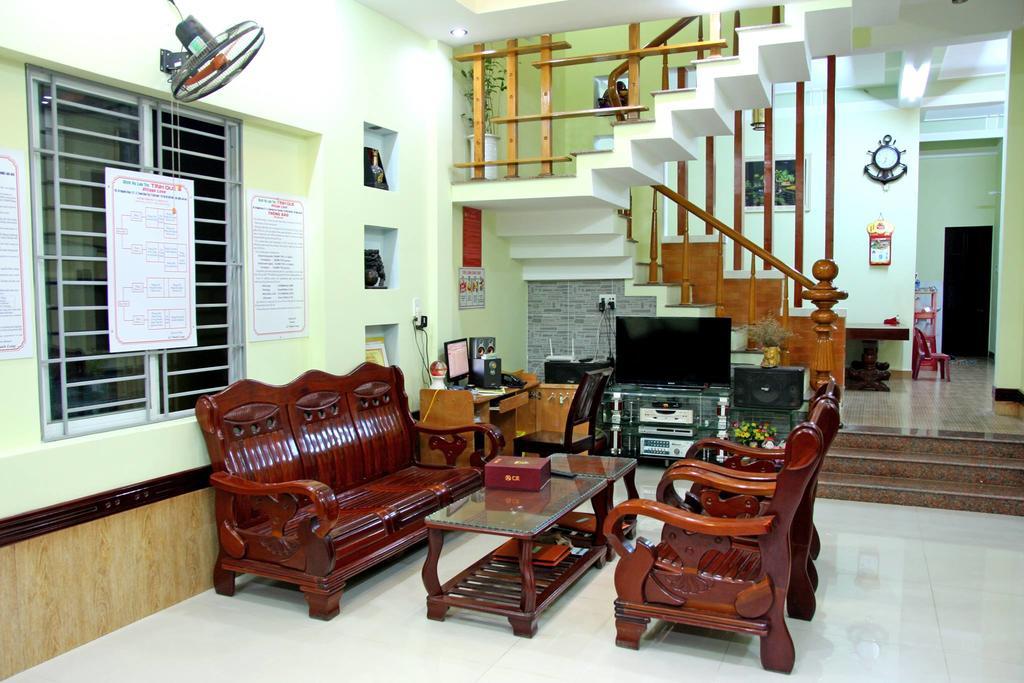 Village Love Homestay Хойан Экстерьер фото