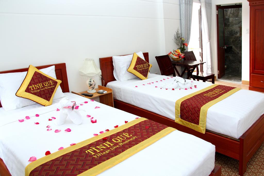 Village Love Homestay Хойан Экстерьер фото