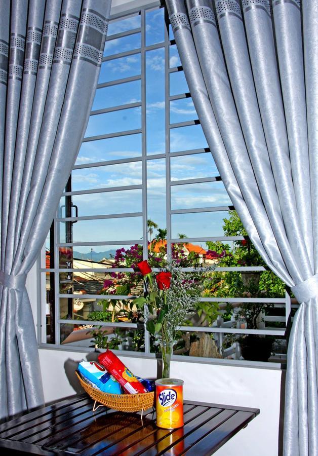 Village Love Homestay Хойан Экстерьер фото